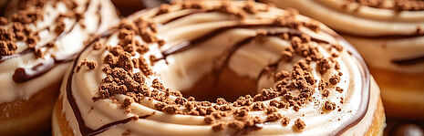 Caramel in bar and creamy form